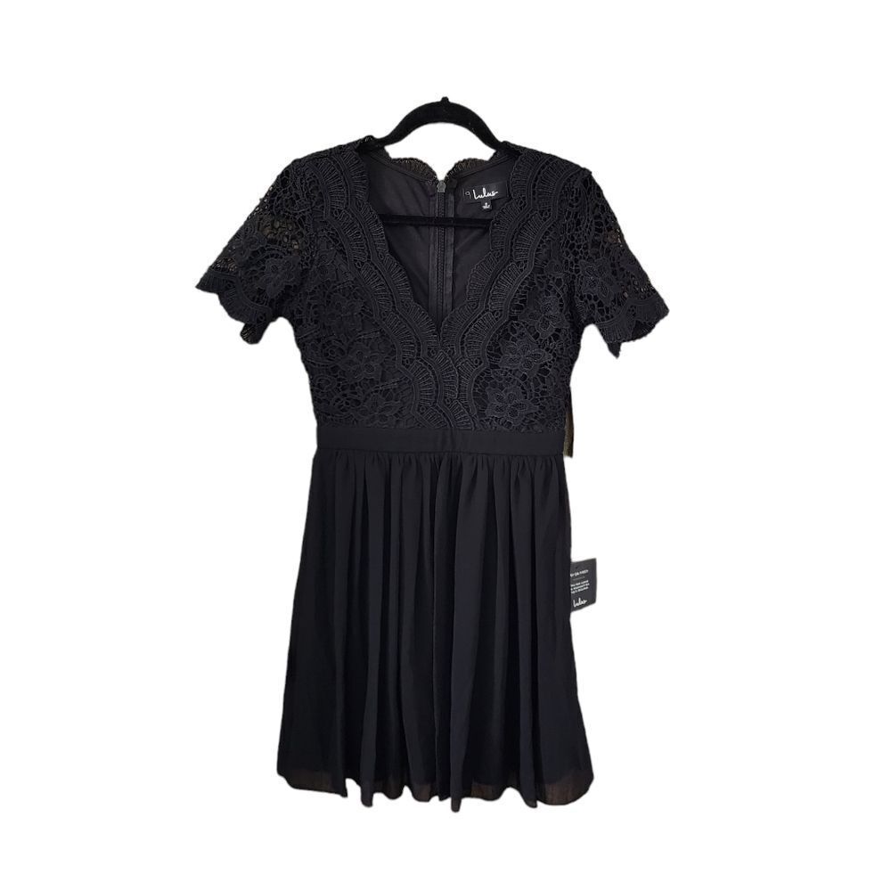 Lulus Angel in disguise Lace Skater Dress Black size small